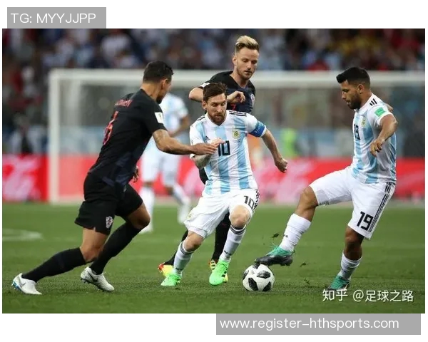 运动数据李伟的足球之路从青涩少年到职业球员的心路历程